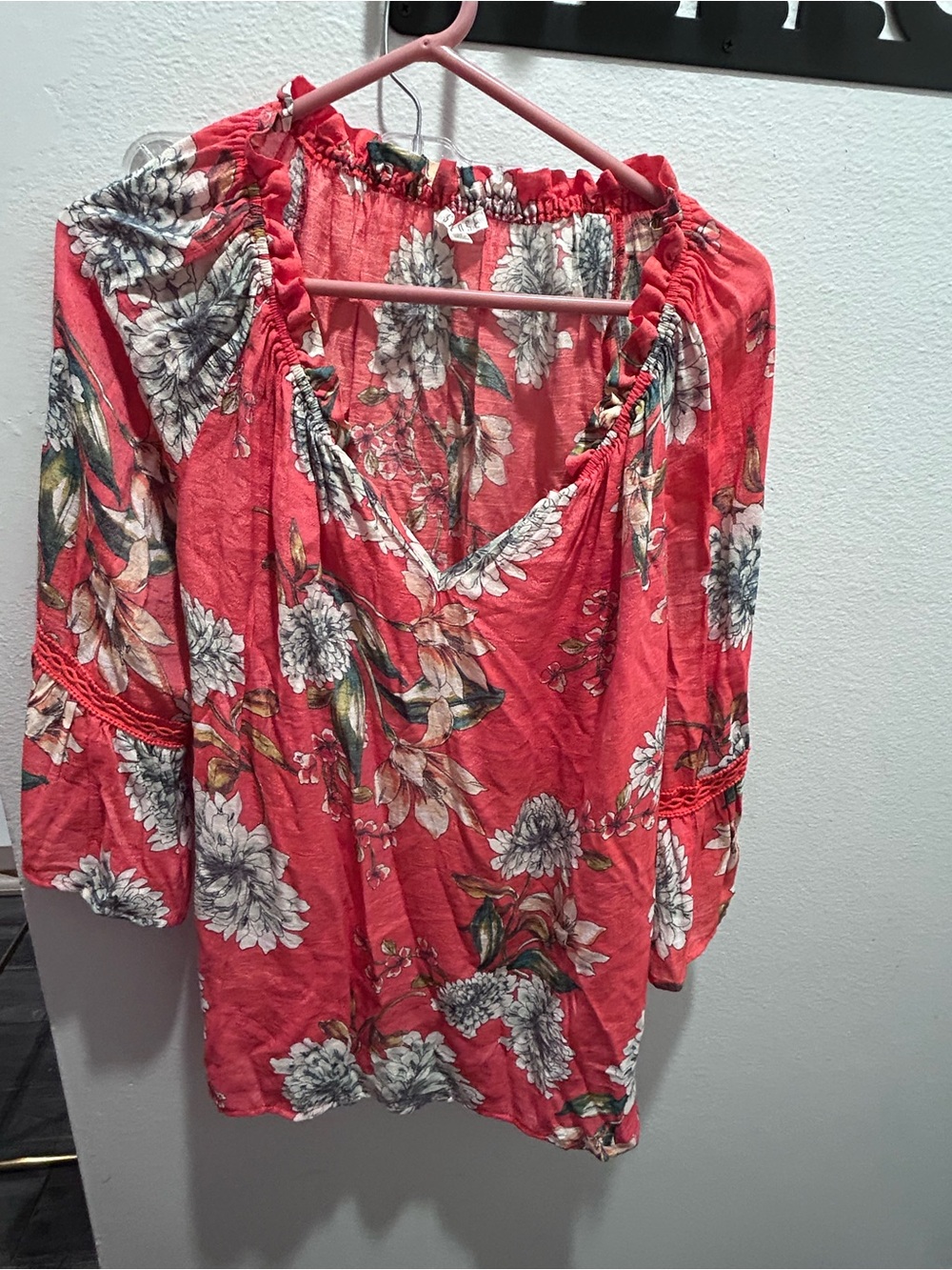 Spense Coral Floral Peasant Tunic